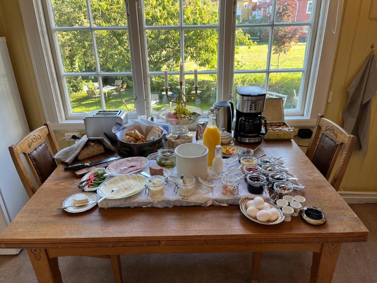 Villa Waering Husrum & Frukost 瓦尔贝里 外观 照片